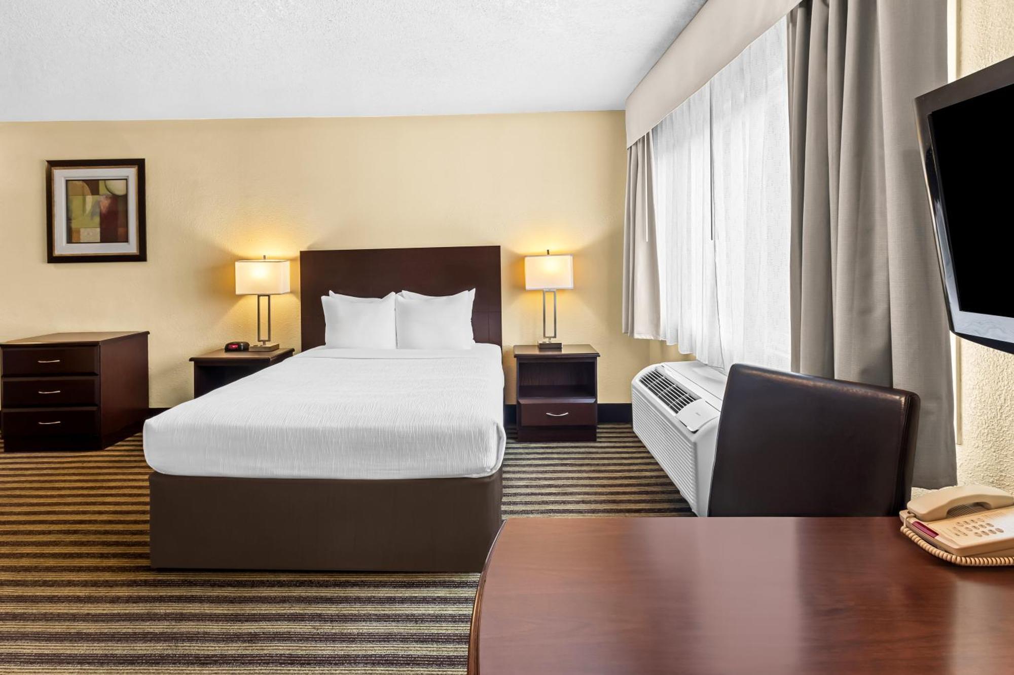 Quality Inn & Suites Vancouver - Hazel Dell Esterno foto