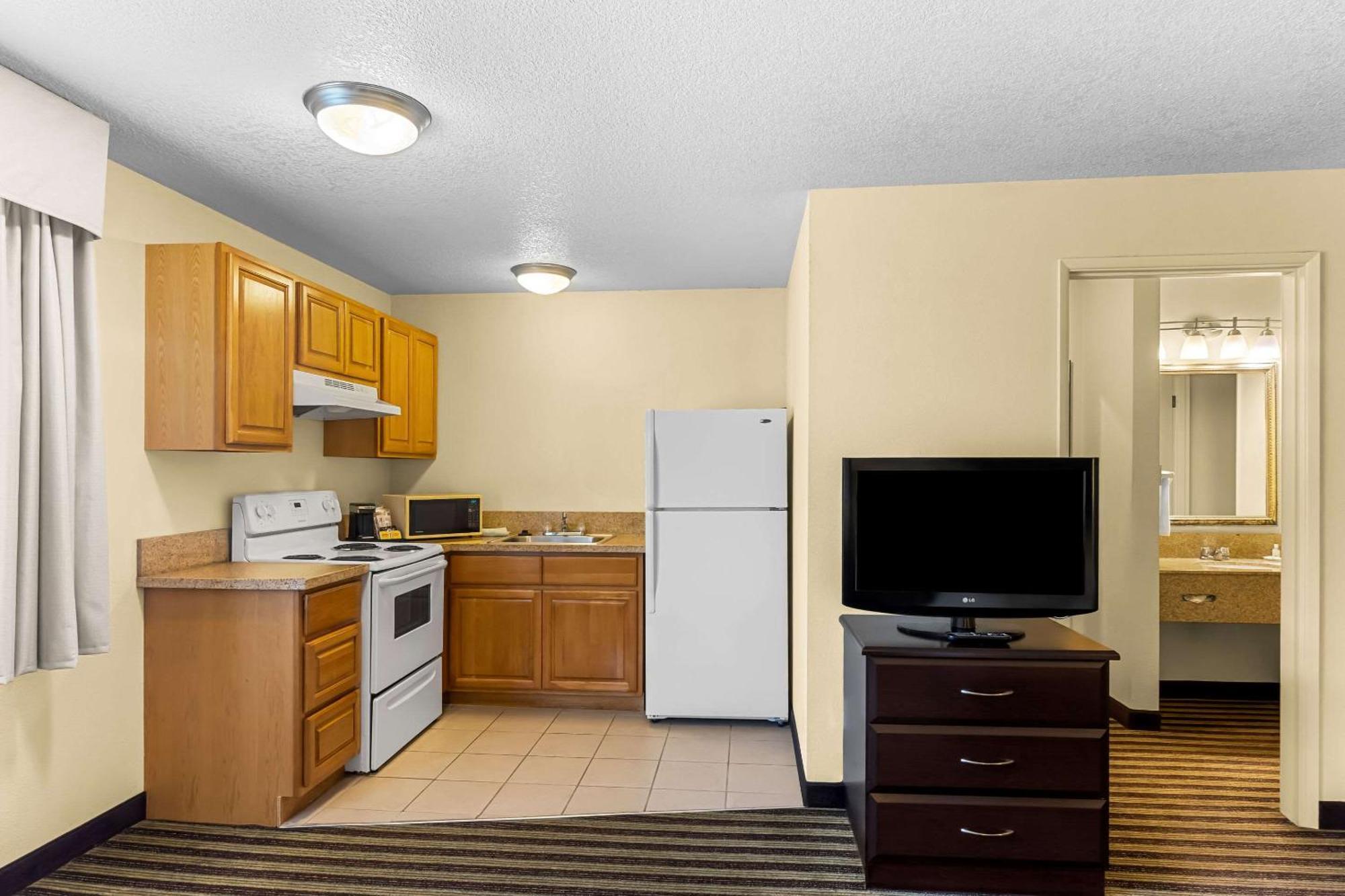 Quality Inn & Suites Vancouver - Hazel Dell Esterno foto