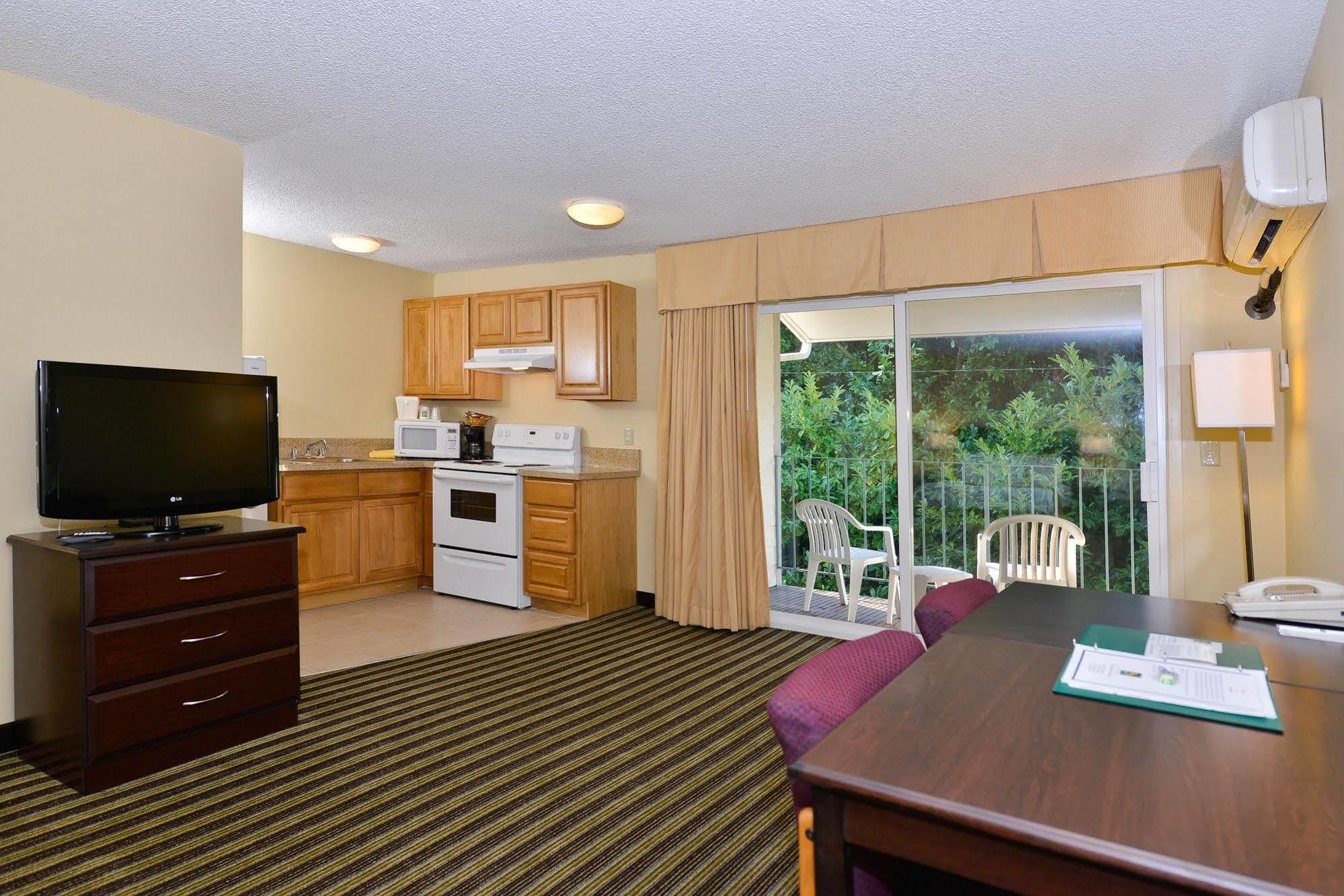 Quality Inn & Suites Vancouver - Hazel Dell Esterno foto